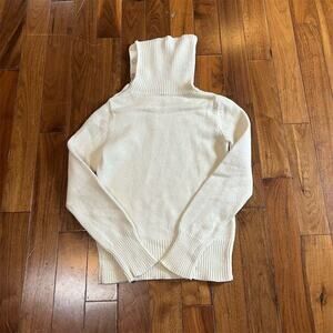 GAP Women's Ivory Turtleneck Pullover Sweater Size S Long Sleeve